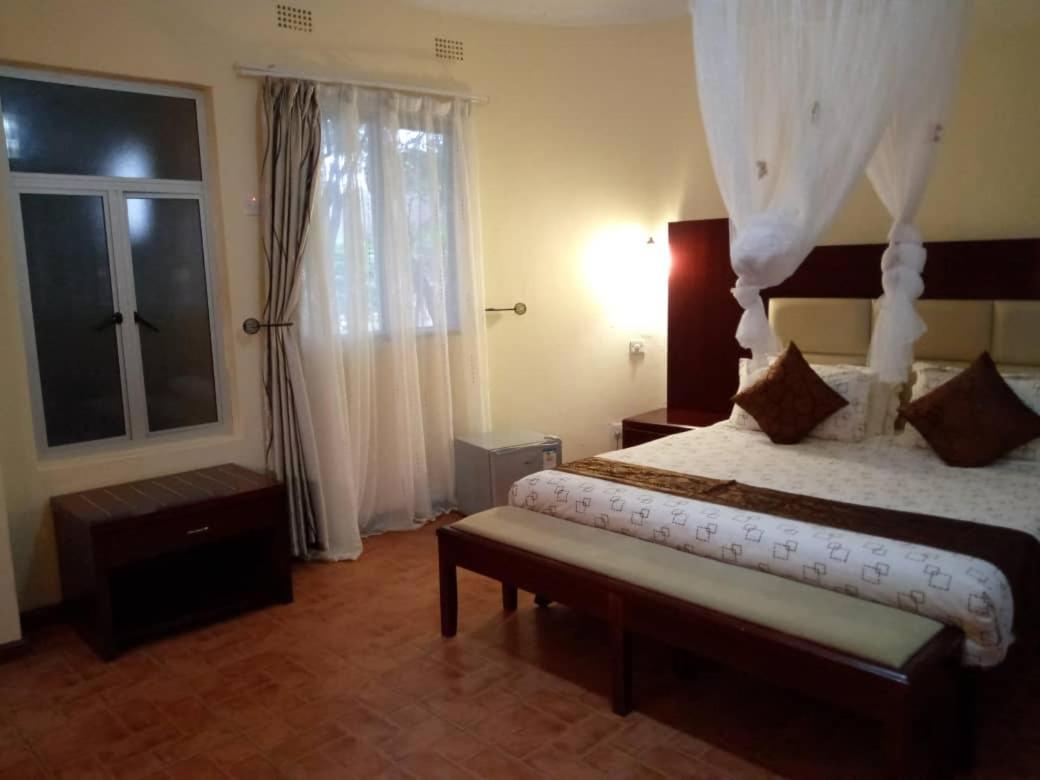 Chamba Valley Exotic Hotel لوساكا المظهر الخارجي الصورة