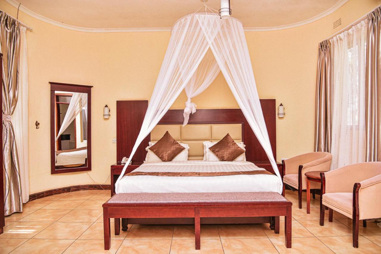 Chamba Valley Exotic Hotel لوساكا المظهر الخارجي الصورة